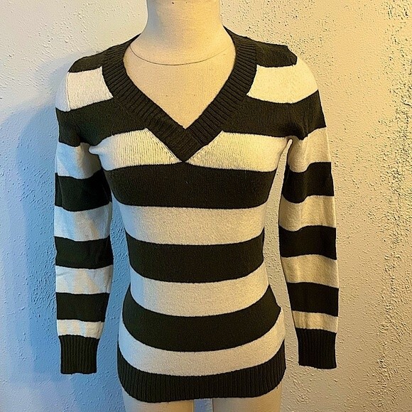 Gap Olive Green & White Stripe Wool Blend Knit V Neck Sweater XS - Picture 2 of 9